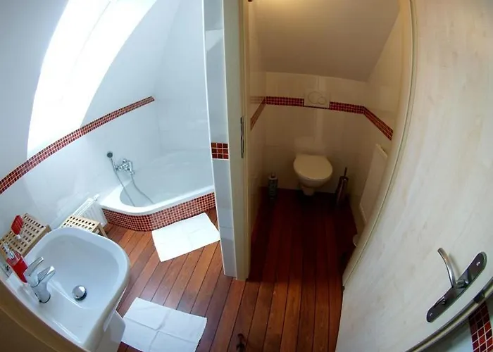 A Restaurace Sklář 3*