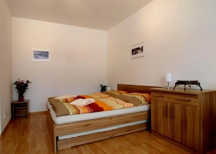 A Restaurace Sklář 3*